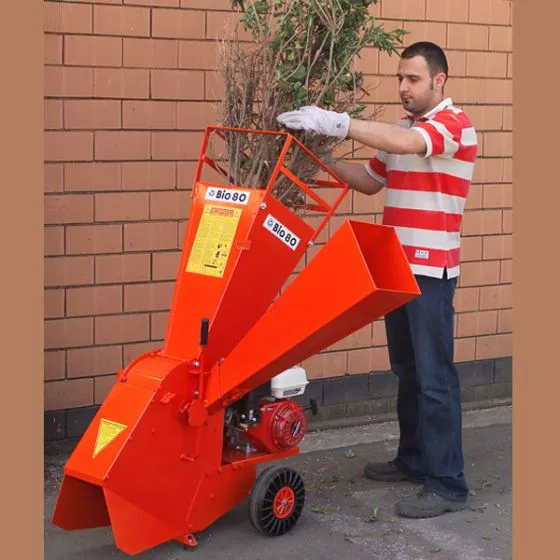 Tocator crengi si resturi vegetale Caravaggi model Bio 80 pentru