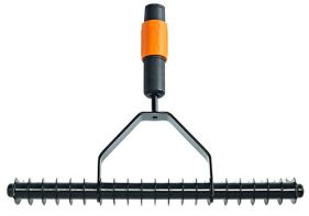 Fiskars QuikFit, Grebla pentru aerat gazonul 135513