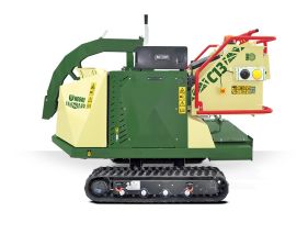 Tocator crengi si resturi lemnoase C13, Negri, motor Honda IGX800, senilat, sistem de control multifunctional si NO STRESS