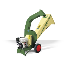 Tocator crengi si resturi vegetale R95, Negri, motor HONDA GP160