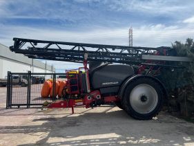 Erbicidator tractat, Horsh Leeb AX 3.800 litri, lanci de 30 metri - ISOBUS, matricola 2022, produs nou, stoc Ploiesti