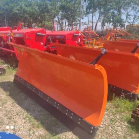 Lama de zapada JCB 2.6 m, inaltime 1,03 m, greutate 530 kg, produs nou, matricola 2019, stoc Ploiesti