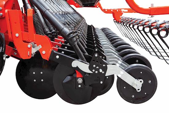 Imagine pentru ​Semanatoare universala de plante paioase Bufer 3 m, simplu disc, fara fertilizare, 24 randuri,​ cu roti de tasare, eradicator urma, scormonitori, cu sistem de cantarire si extensie buncar