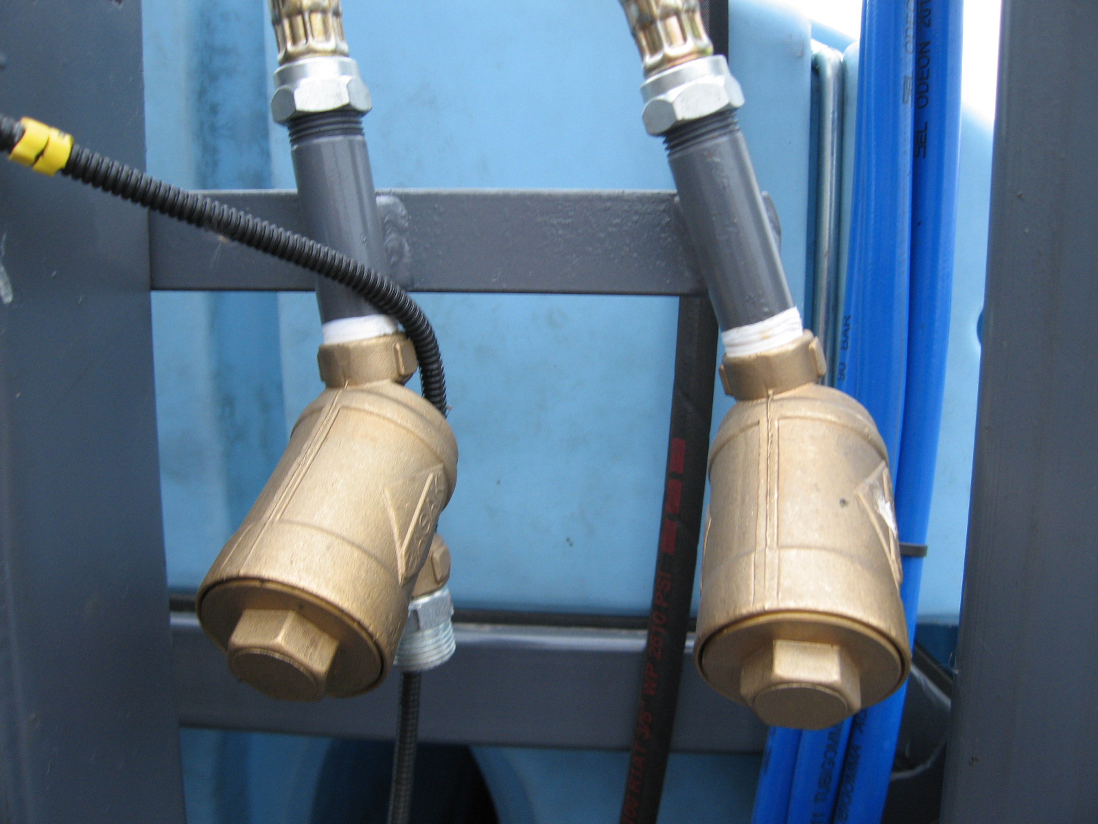 Filtru Y